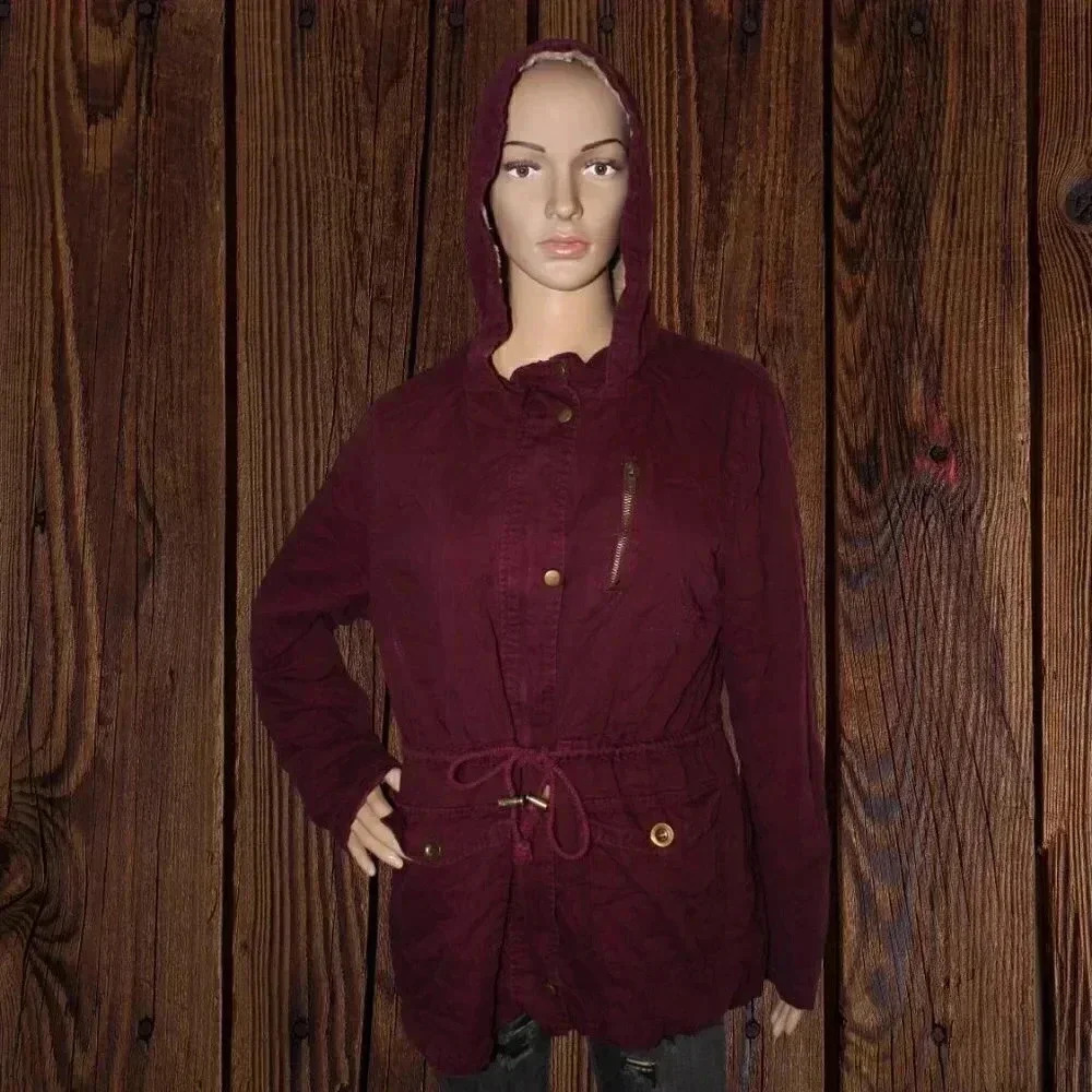 L C’Esttoi Burgundy Sherpa Lined Jacket